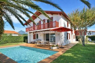  Maison � vendre 7 pi�ces 215 m�