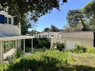  Maison � vendre 9 pi�ces 165 m�