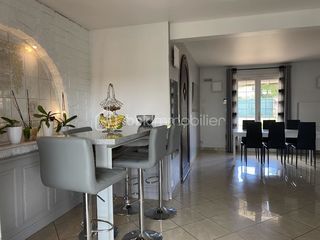  Maison � vendre 5 pi�ces 170 m�