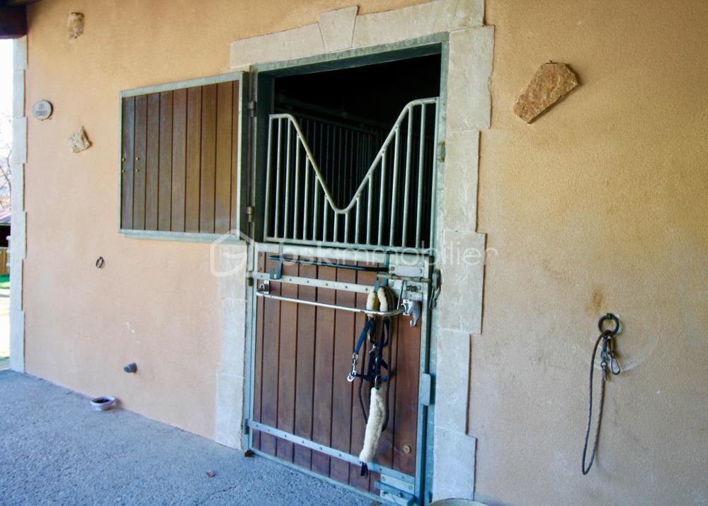 � vendre  Propri�t�/ch�teau Salernes (83690)