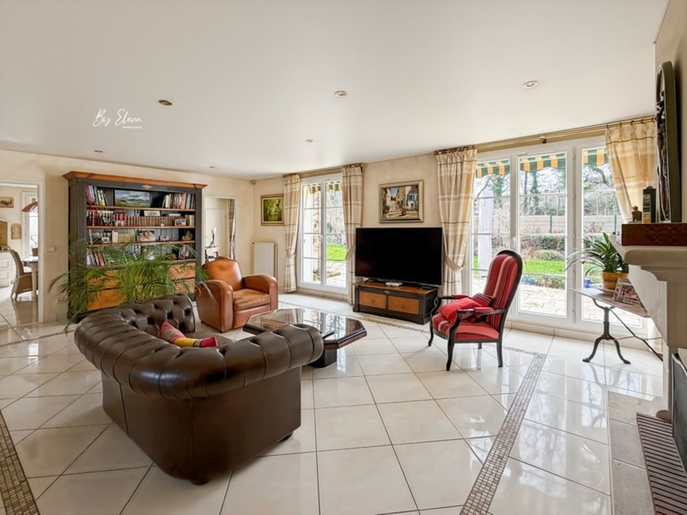 � vendre  Villa Bussy-Saint-Martin (77600)