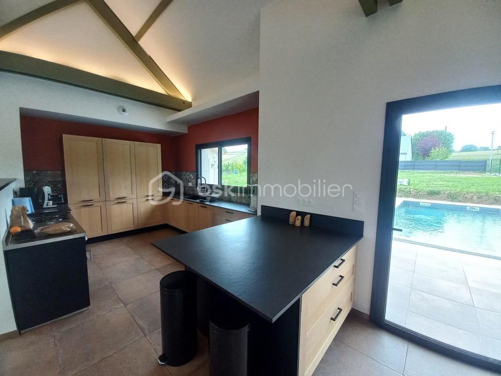 � vendre  Maison Loucrup (65200)