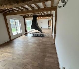  Propri�t�/ch�teau � vendre 9 pi�ces 240 m�