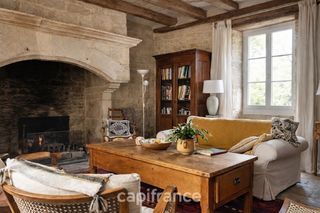  Propri�t�/ch�teau � vendre 7 pi�ces 195 m�