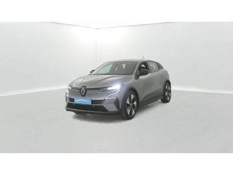 Renault M&eacute;gane E-Tech EV60 220 ch super charge Equilibre 2022 occasion Morlaix 29600