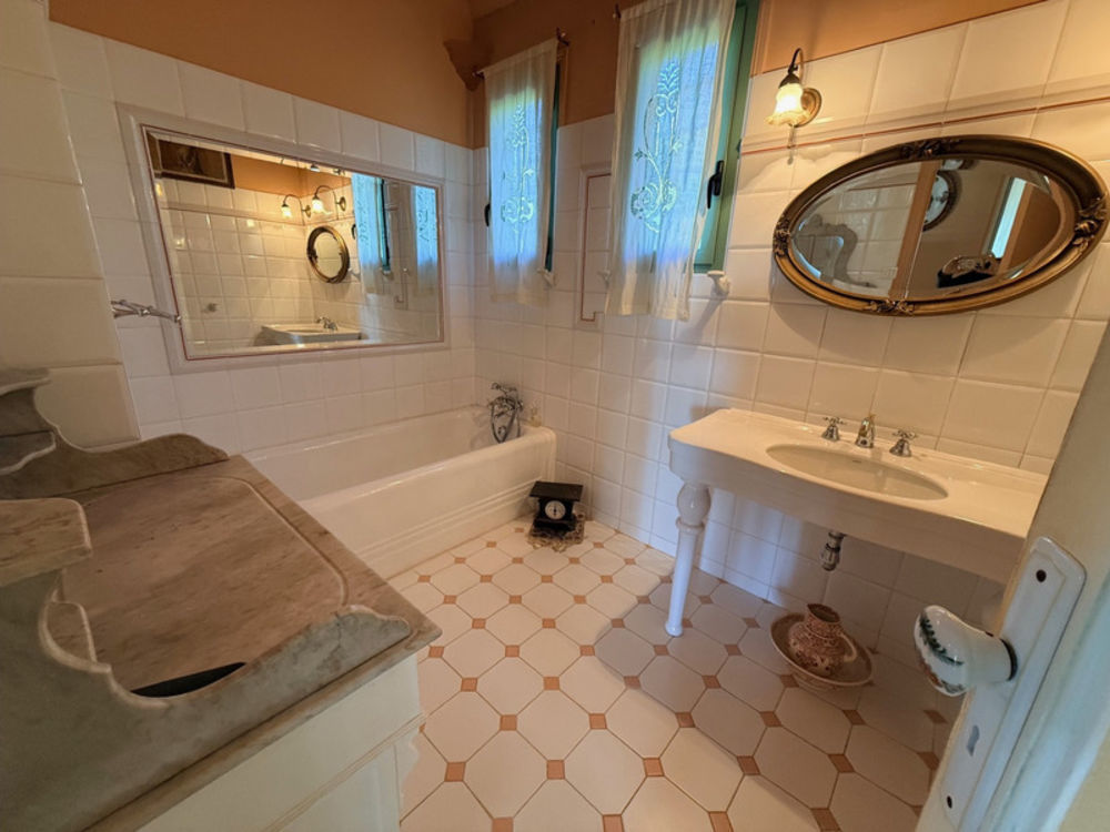 � vendre  Maison Sp�rac�des (06530)