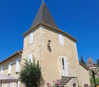  Propri�t�/ch�teau � vendre 15 + pi�ces 520 m�