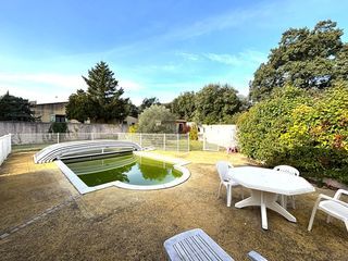  Villa � vendre 8 pi�ces 170 m�