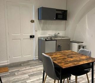  Maison � vendre 11 pi�ces 300 m�