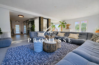  Villa � vendre 9 pi�ces 301 m�