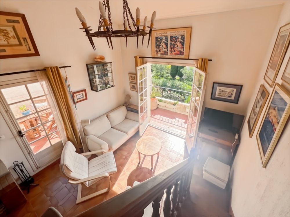 � vendre  Appartement Porquerolles (83400)