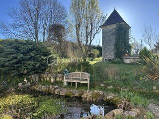  Maison � vendre 7 pi�ces 216 m�