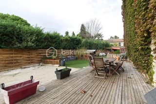  Maison � vendre 9 pi�ces 368 m�