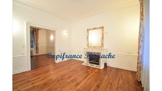  Maison � vendre 10 pi�ces 299 m�