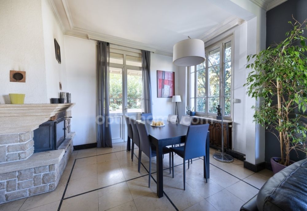 � vendre  Maison Lyon 8