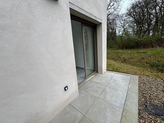  Appartement � louer 5 pi�ces 114 m�