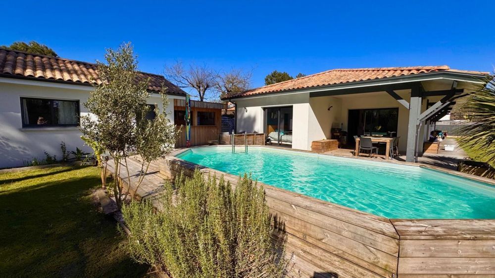 � vendre  Villa L�ge-Cap-Ferret (33950)