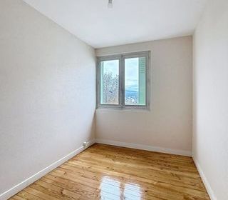  Appartement � louer 4 pi�ces 58 m�