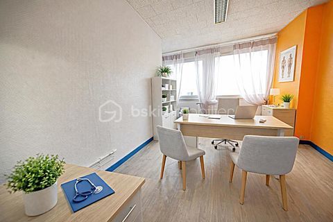 &Agrave; vendre &agrave; CHARTRES CENTRE � Local professionnel de standing avec ascenseur et parking, &agrave; deux pas de la place des &Eacute;pars 79000 28000 Chartres