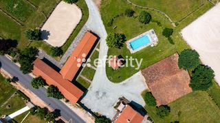  Maison � vendre 8 pi�ces 306 m�