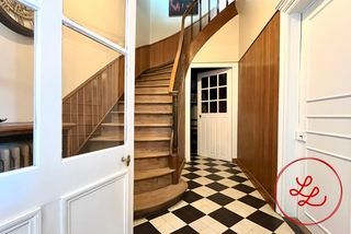  Maison � vendre 9 pi�ces 240 m�