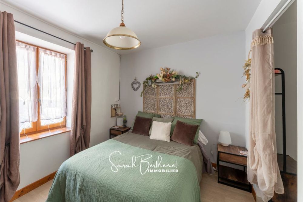 � vendre  Villa La Tour-de-Salvagny (69890)