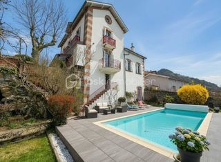  Propri�t�/ch�teau � vendre 9 pi�ces 270 m�