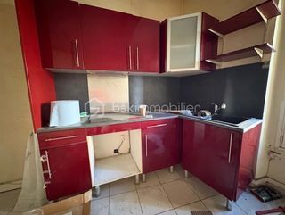  Immeuble � vendre 9 pi�ces 250 m�