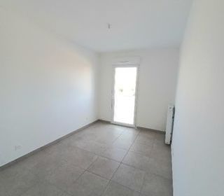  Appartement � louer 4 pi�ces 80 m�