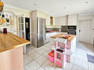  Maison � vendre 6 pi�ces 150 m�