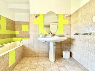  Maison � vendre 8 pi�ces 205 m�