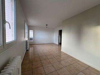  Appartement � louer 4 pi�ces 65 m�