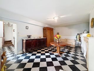  Maison � vendre 6 pi�ces 236 m�