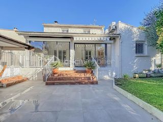  Villa � vendre 7 pi�ces 175 m�