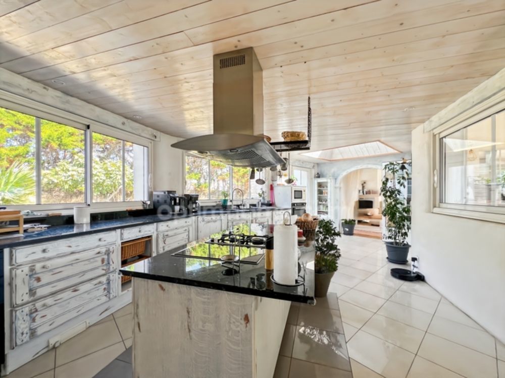 � vendre  Propri�t�/ch�teau Saint-Cl�ment-des-Baleines (17590)