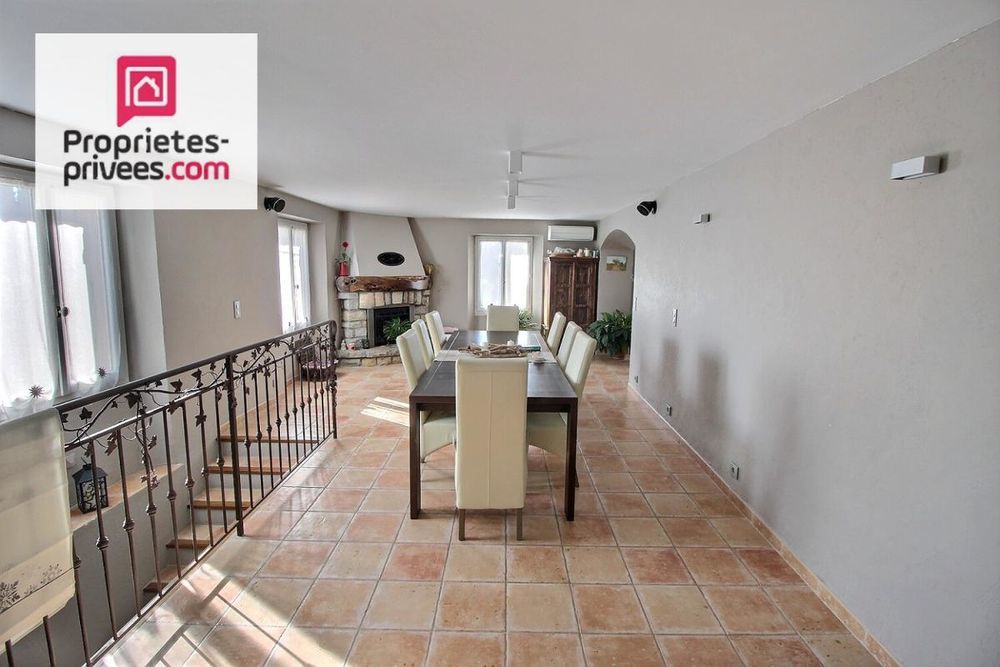 � vendre  Villa Saint-Antonin-du-Var (83510)
