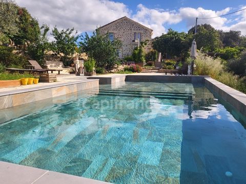 Dpt Gard (30), &agrave; vendre Propri&eacute;t&eacute; comprenant Mas d'habitation, activit&eacute;s g&icirc;tes 1295000 30200 Saint laurent de carnols