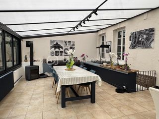  Maison � vendre 10 pi�ces 295 m�