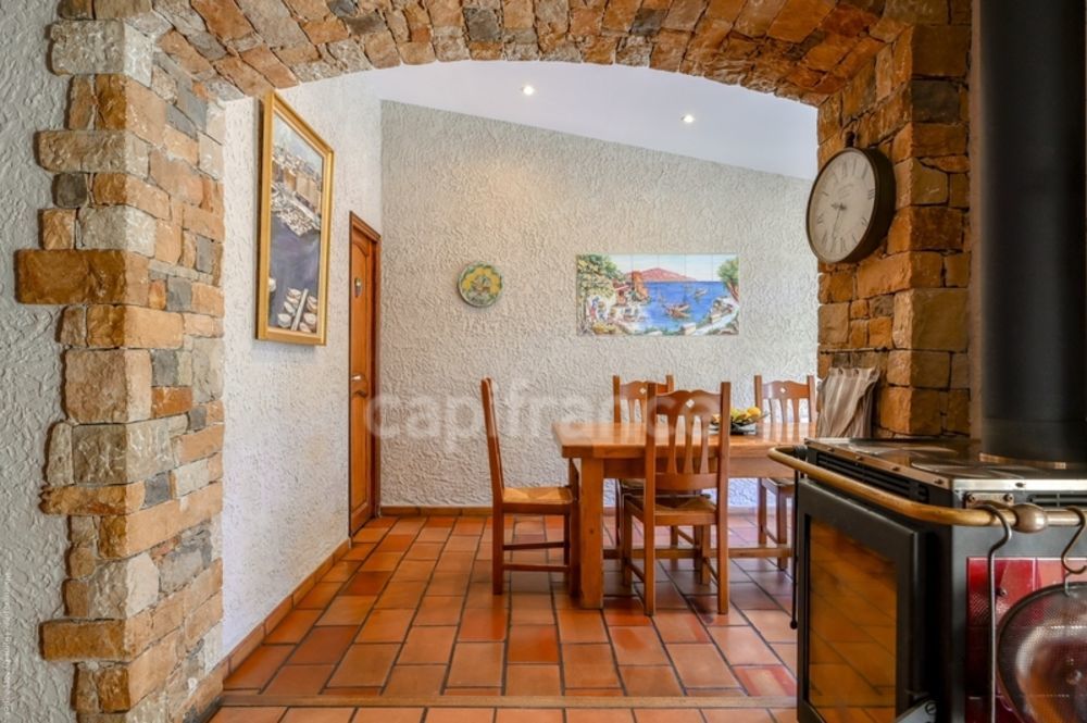 � vendre  Maison Ceyreste (13600)