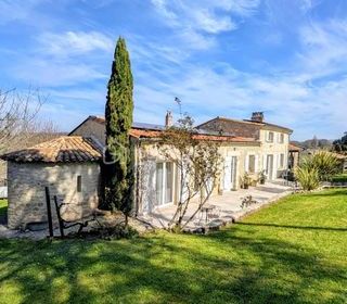  Maison � vendre 7 pi�ces 215 m�