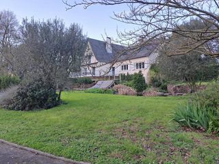  Propri�t�/ch�teau � vendre 10 pi�ces 309 m�