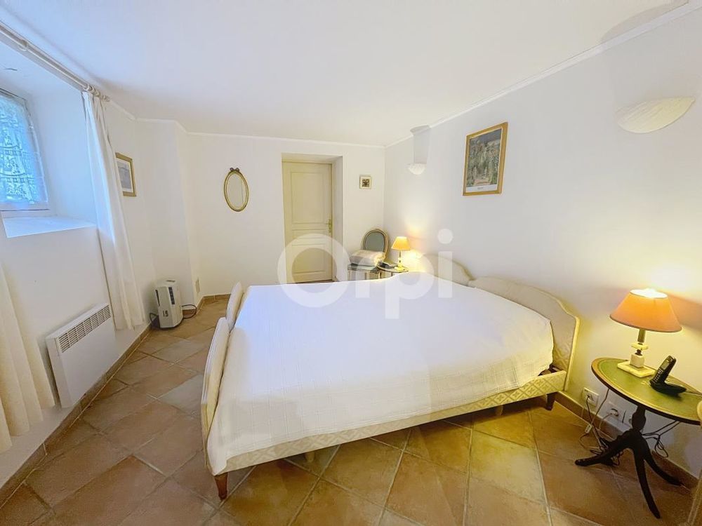 � vendre  Appartement Antibes (06600)