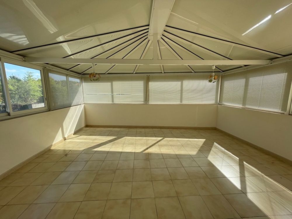 � vendre  Maison Saint-Hilaire-de-Brethmas (30560)