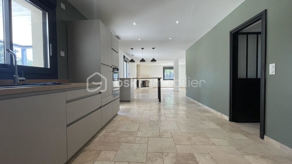 � vendre  Villa P�zenas (34120)