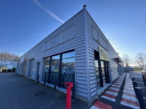 A LOUER - LOCAL D'ACTIVITE 2334 71380 Chatenoy en bresse