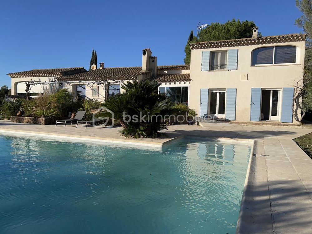 � vendre  Maison Roquebrune-sur-Argens (83520)