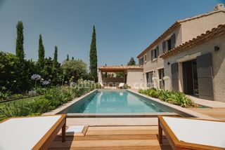  Villa 5 pi�ces 187 m� Maussane les alpilles