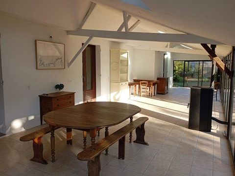   Maison en hameau sur la commune de Chateau thebaud Maison - 12 pi�ce(s) - 254 m�