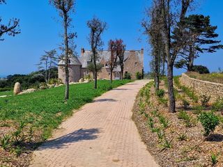  Propri�t�/ch�teau � vendre 15 + pi�ces 352 m�