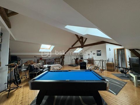   Maison de Ma�tre Propri�t�/ch�teau - 8 pi�ce(s) - 279 m�